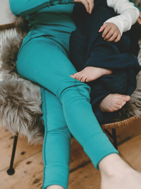 kids merino thermal base layer legging green #colour_wild-green