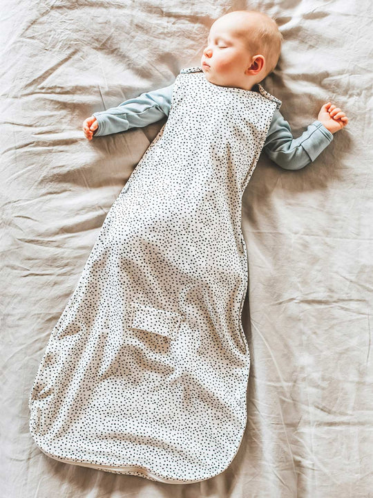 Merino baby sleeping bag monochrome spots full #colour_speckle
