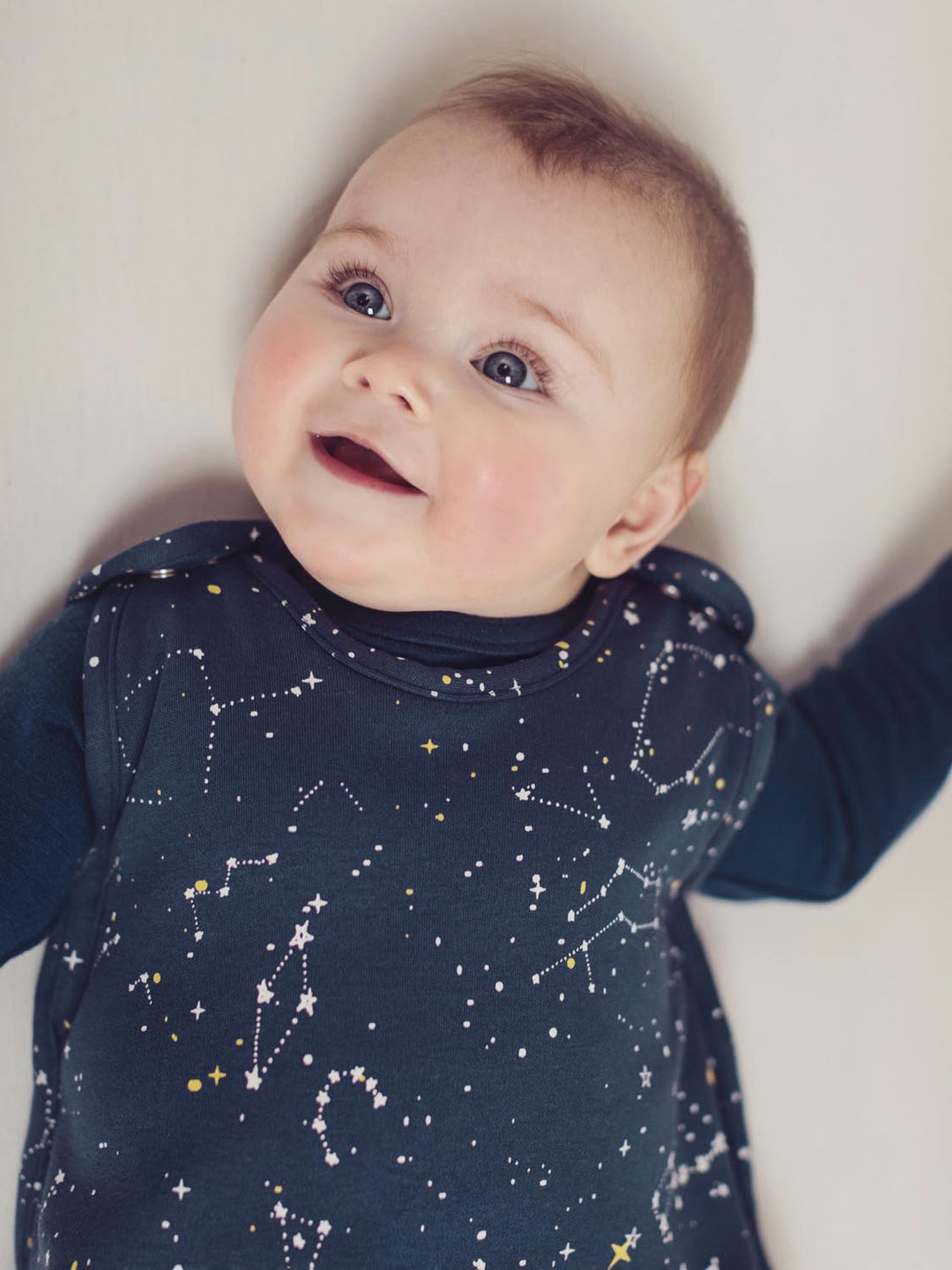 merino baby sleeping bag navy star front detail #colour_superstar