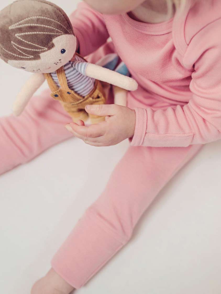 baby merino thermal base layer Superlove Merino pink detail #colour_vintage-rose