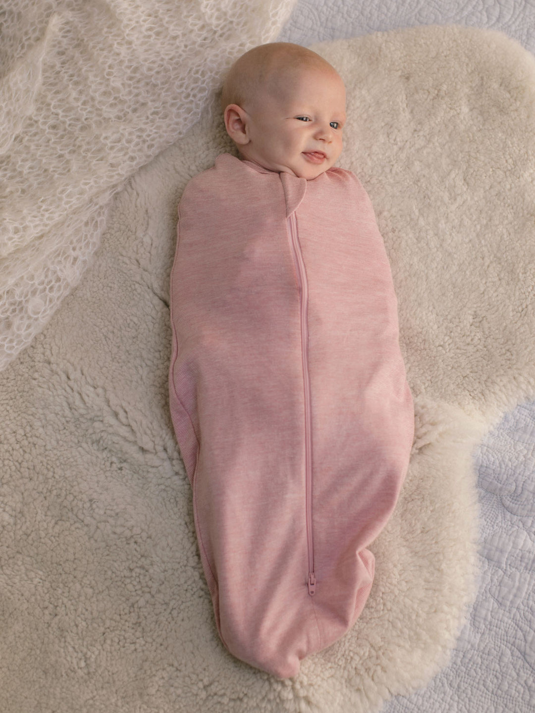 merino baby zip swaddle front pink superlove #colour_vintage-rose-melange