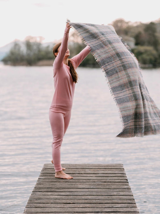 womens merino thermal base layer superlove merino  pink set side #colour_vintage-rose