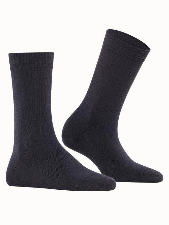 Merino wool womens socks navy #colour_dark-navy
