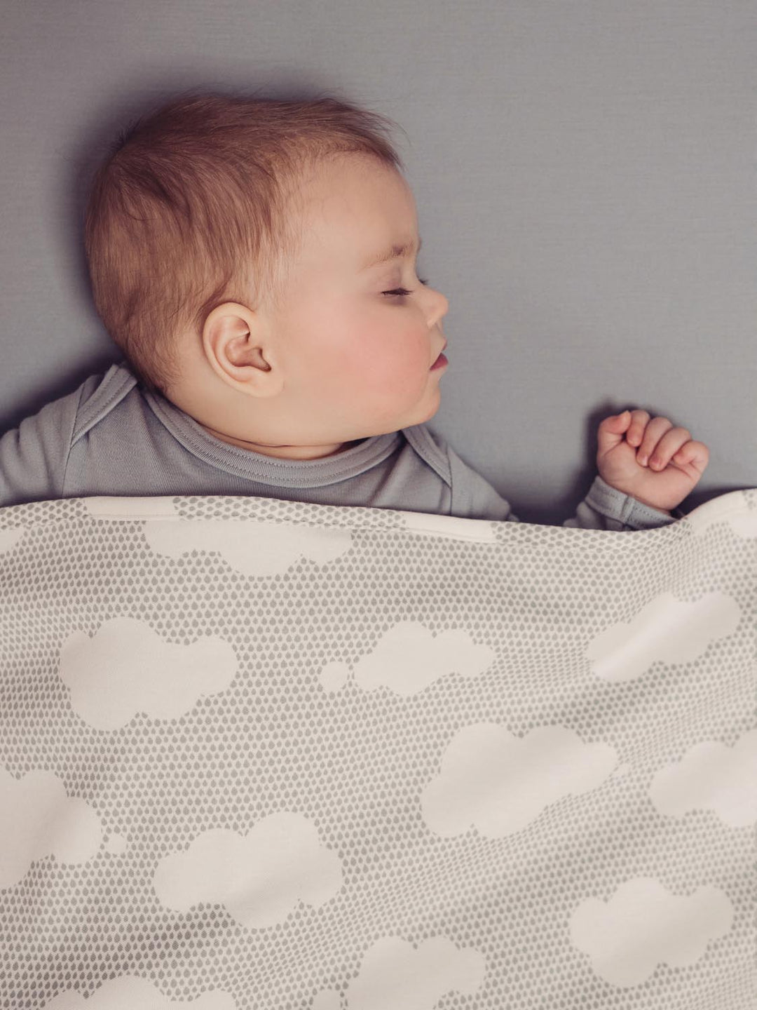 ReMerino™ Super Blanket Baby Merino Superlove Merino grey clouds front #colour_silver-linings