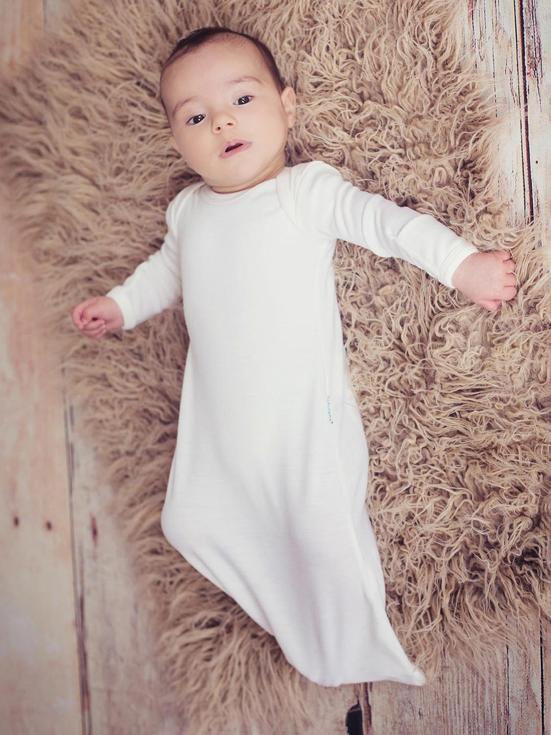 baby merino sleep gown white front #colour_pure-ivory