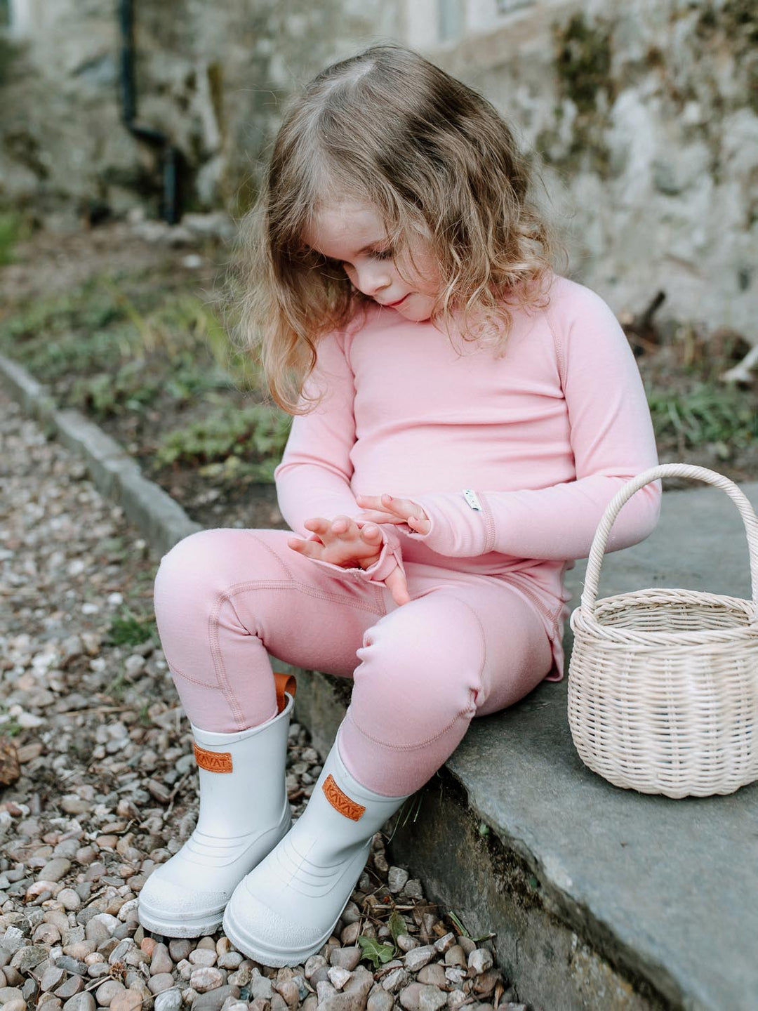 kids merino thermal base layer pink thumbs #colour_vintage-rose