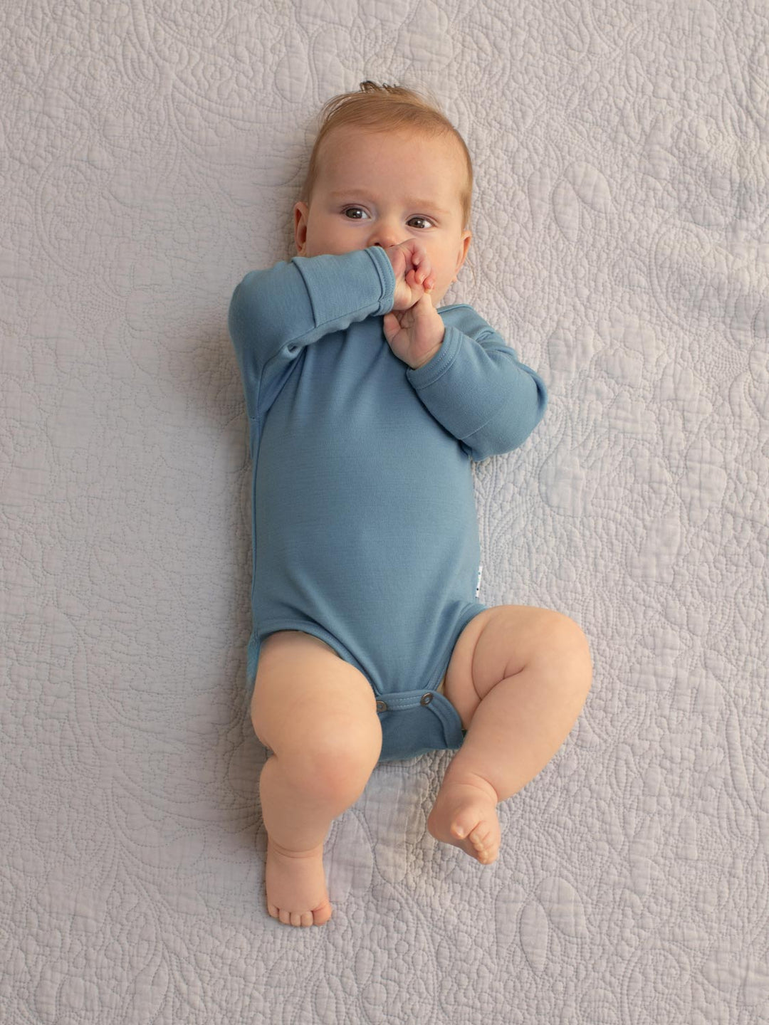 Baby Merino Bodysuit Superlove Merino blue front #colour_lake