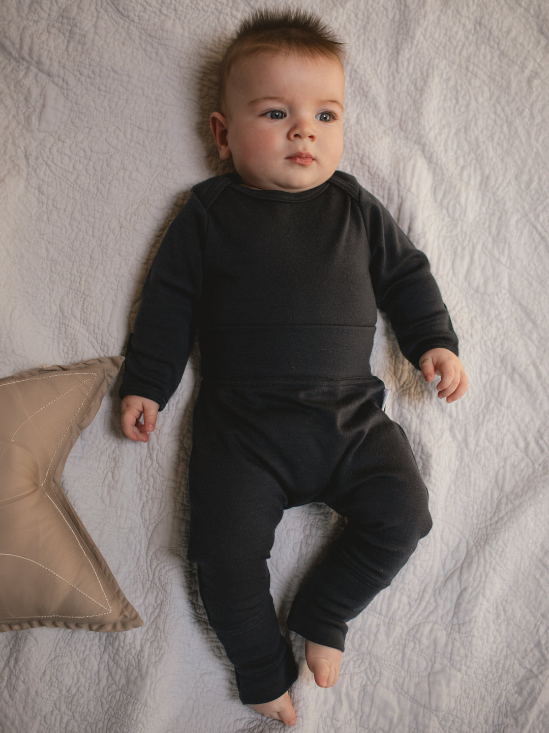 Merino baby legging black front #colour_ink