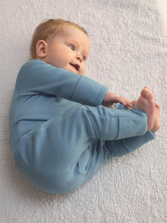 baby merino thermal base layer Superlove Merino blue  side #colour_lake