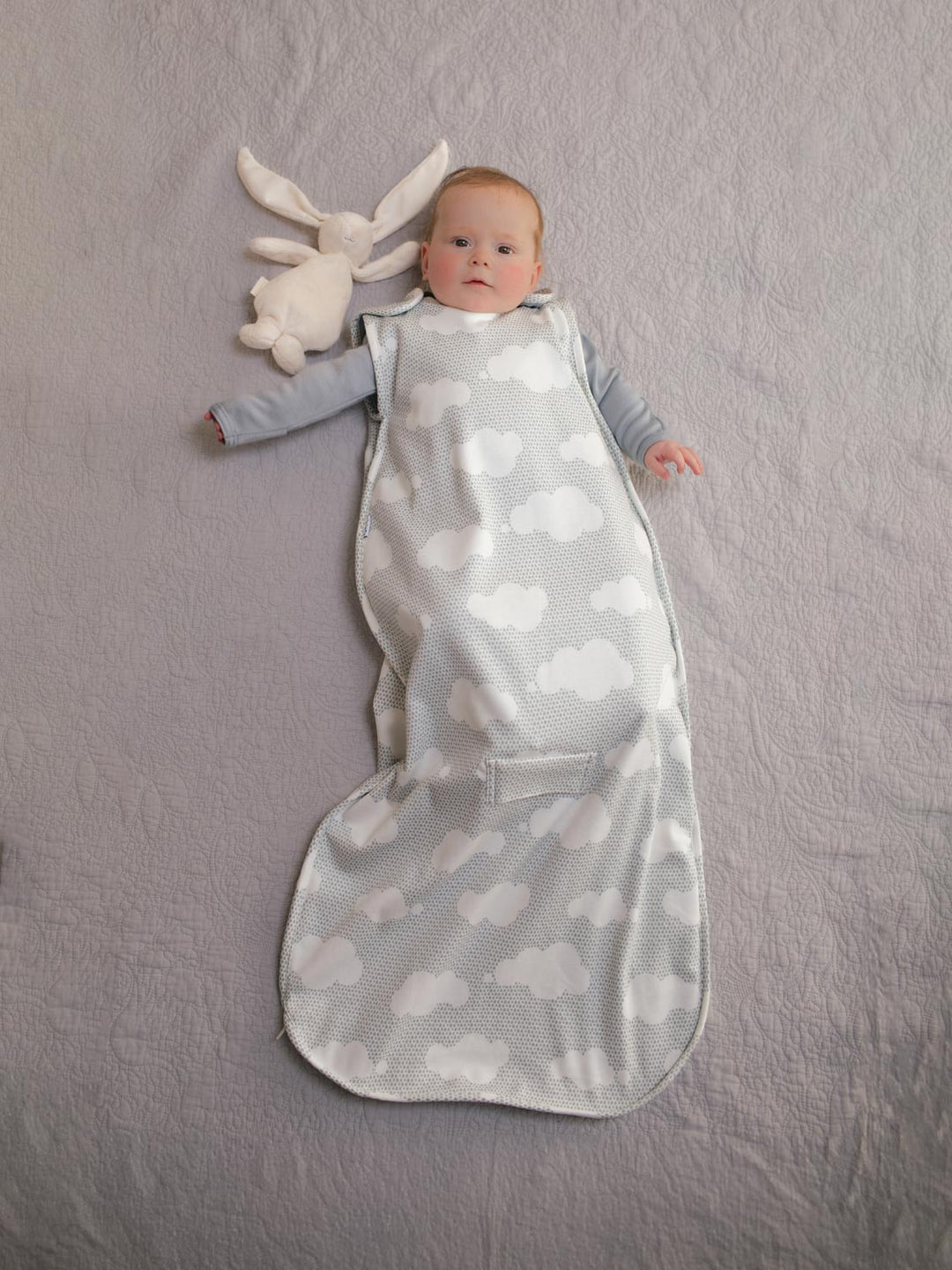 Merino baby sleeping bag grey cloud front #colour_silver-linings