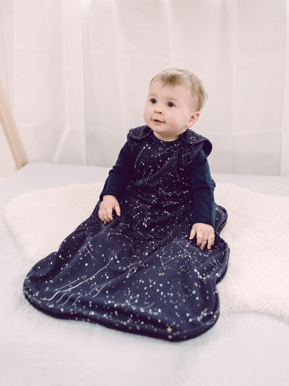 merino baby sleeping bag navy star front #colour_superstar