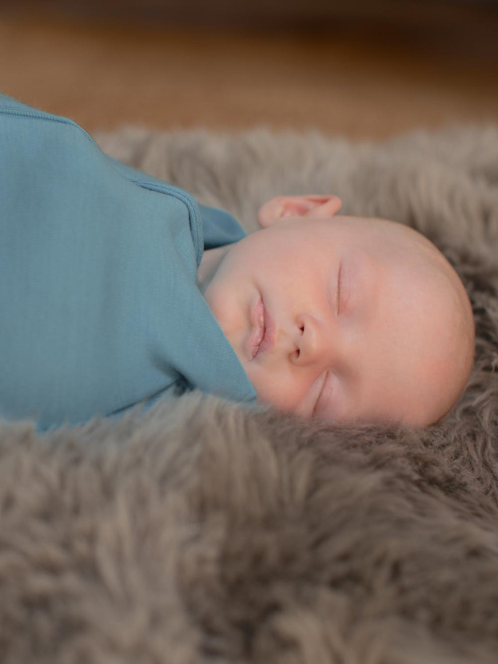 Merino zip swaddle blue #colour_lake