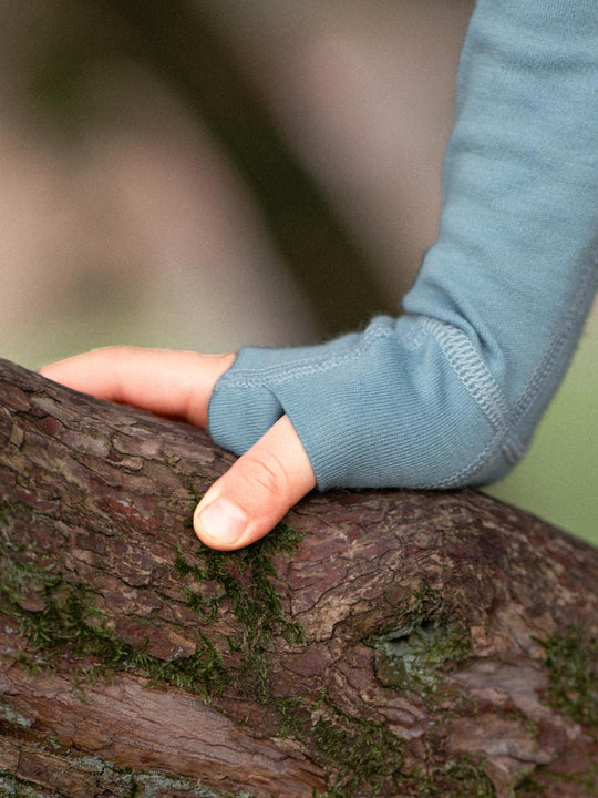 Merino kids thermal baselayer top blue thumbholes #colour_lake