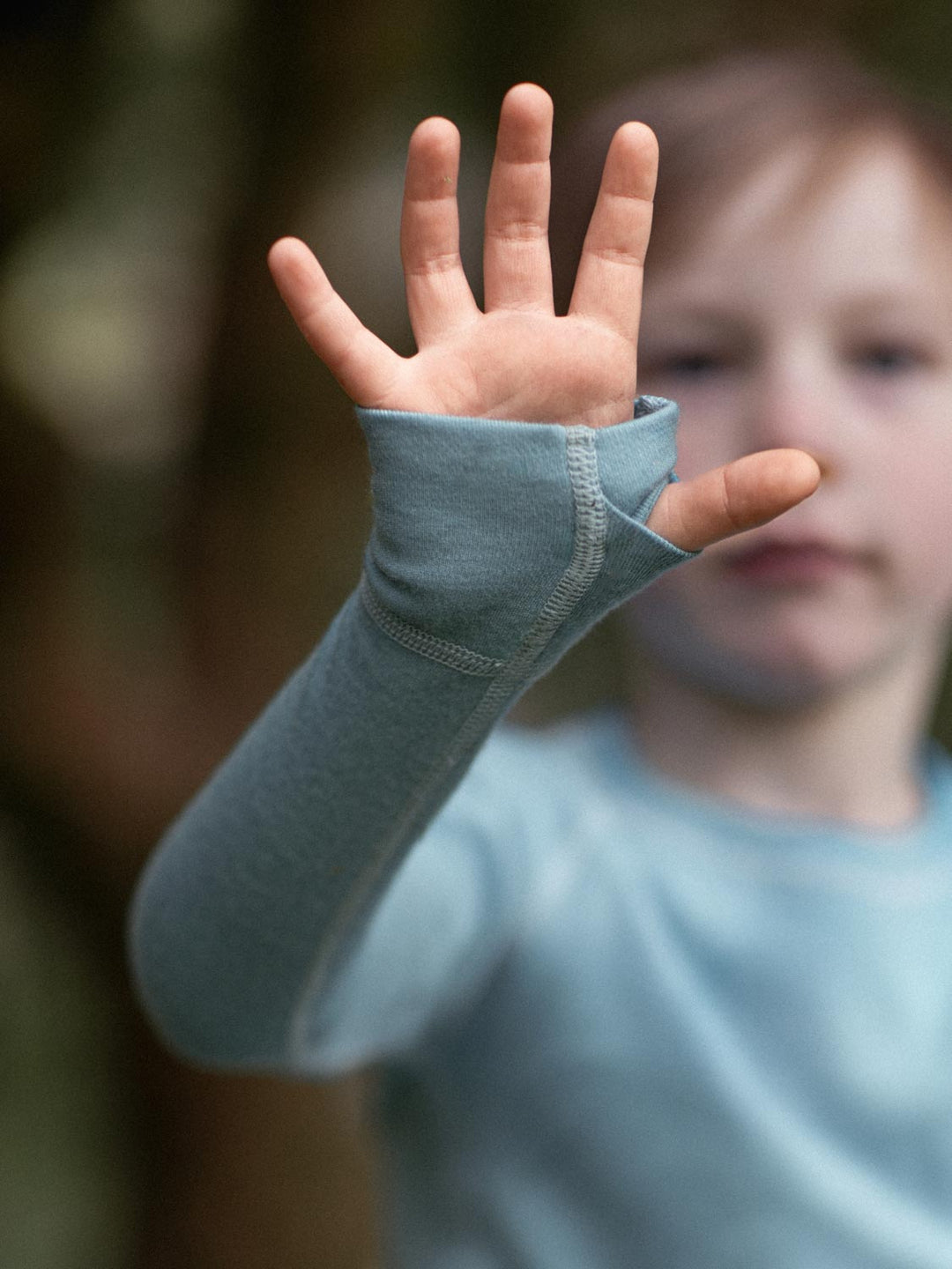 Merino kids thermal baselayer top blue thumbhole #colour_lake