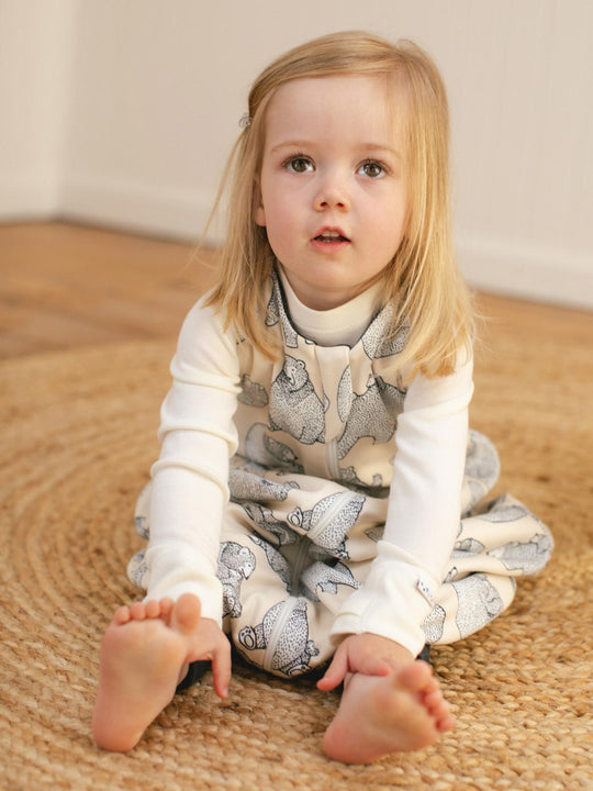 Merino toddler sleeping bag with feet beige neutral bears feet #colour_bearhugs-oat