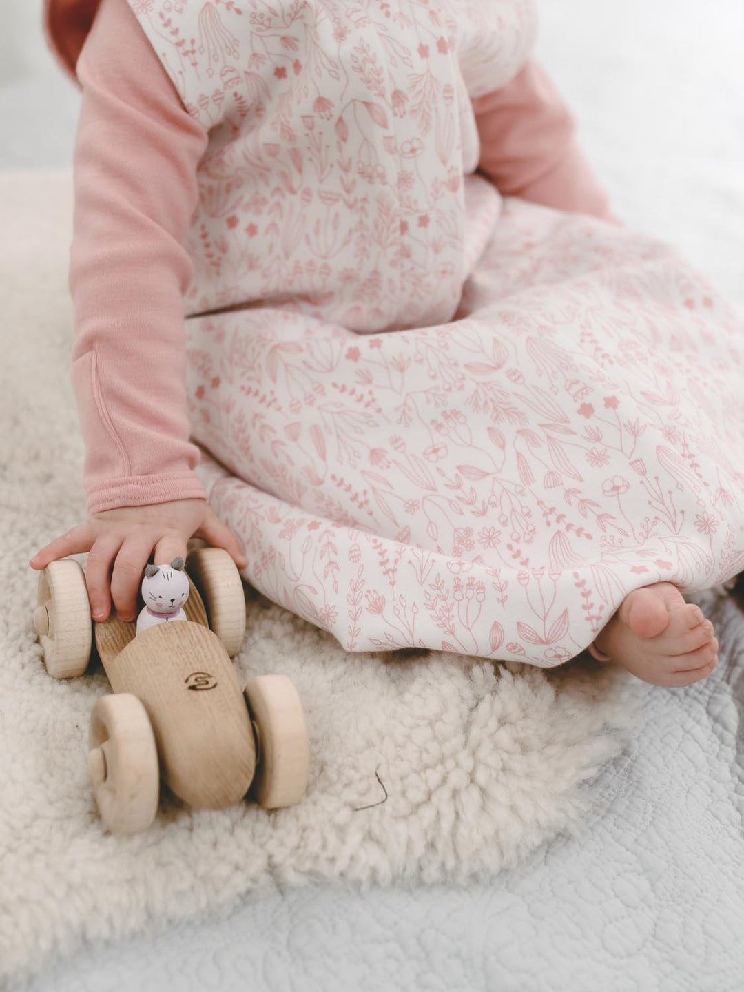 Merino toddler sleeping bag pink floral detail  #colour_millefleur