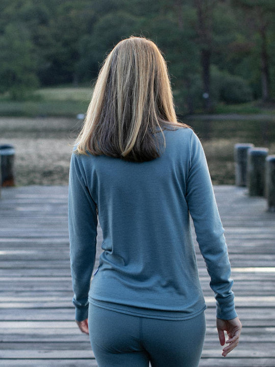 Merino womens baselayer thermal top blue back #colour_lake