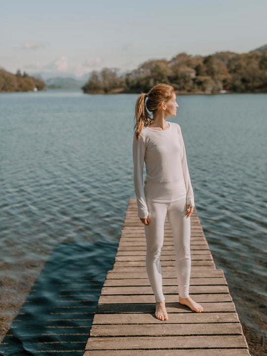 womens merino base layer thermal white side #colour_pure-ivory
